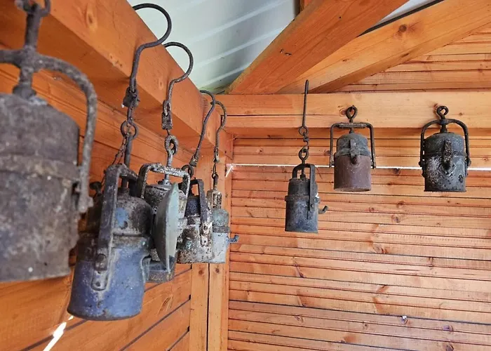 Banyasz Vendeghaz Tatil Evi *