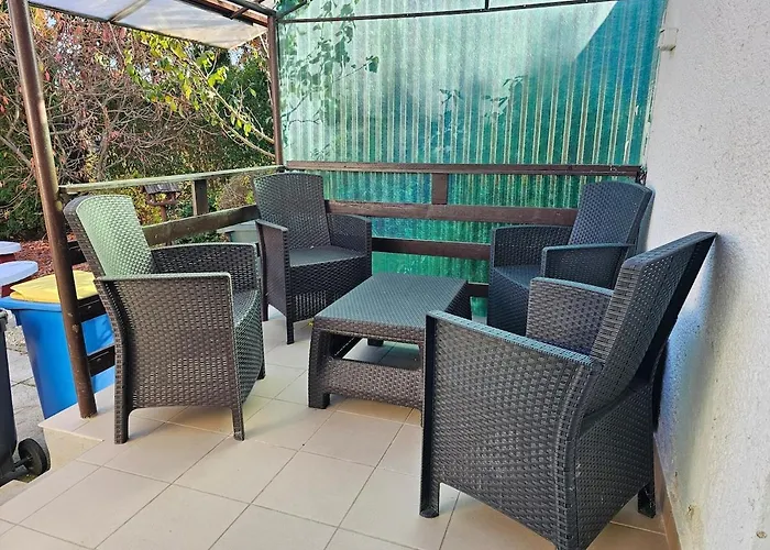 Banyasz Vendeghaz Tatil Evi Csokvaomany