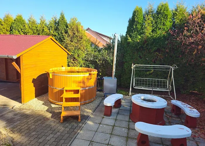 Banyasz Vendeghaz Case de vacanță *